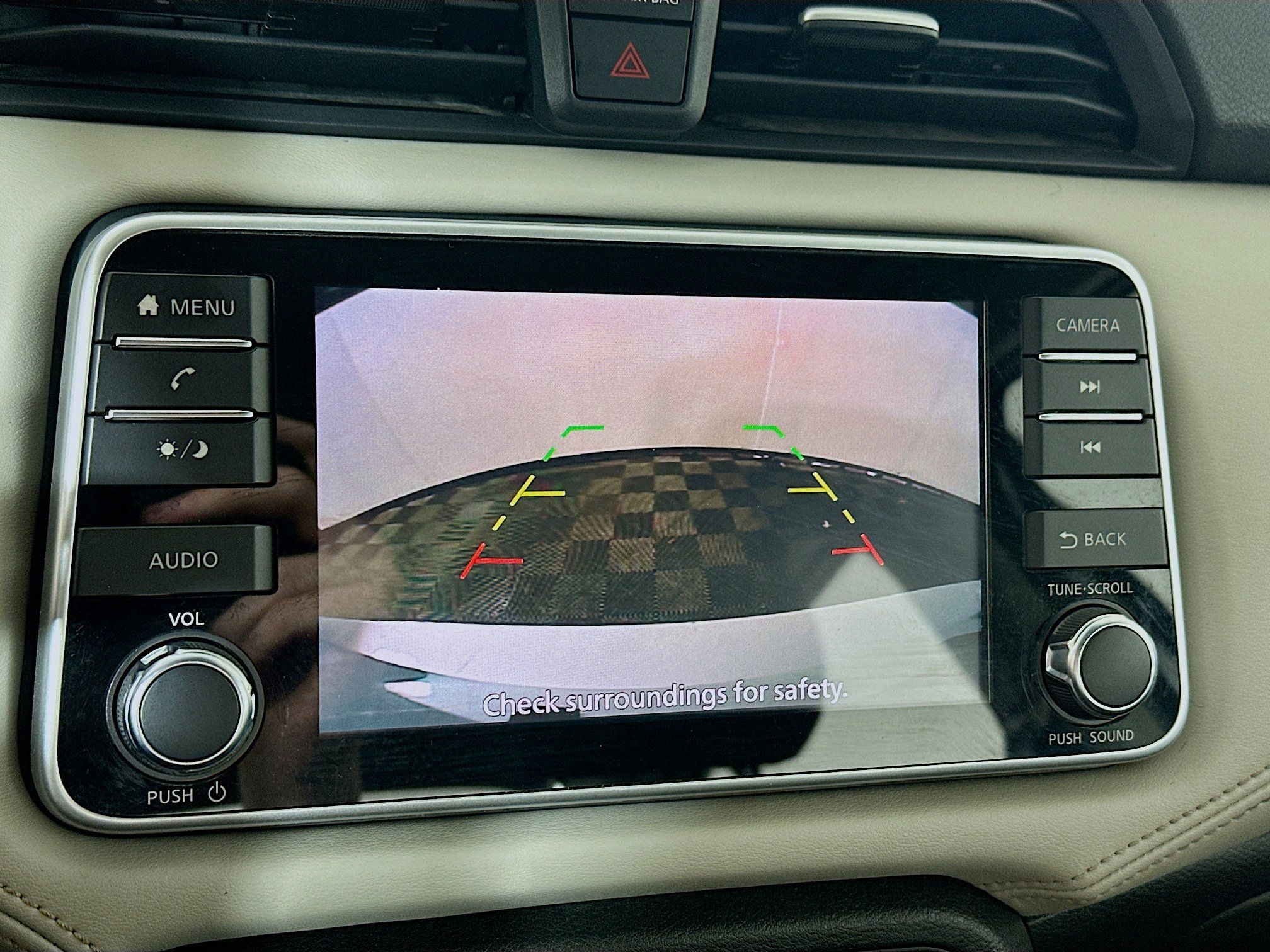 Used 2020 Nissan Versa SV image 13