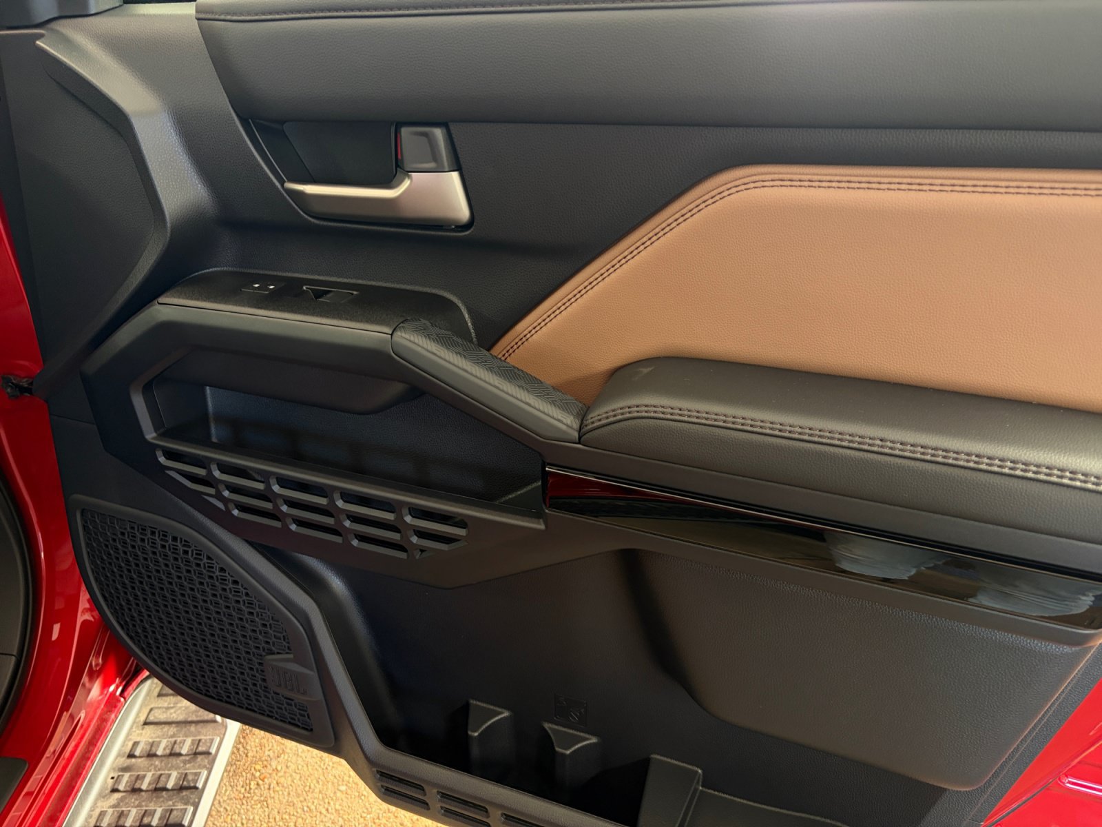 New 2026 Toyota 4Runner Limited AWD/4WD image 16