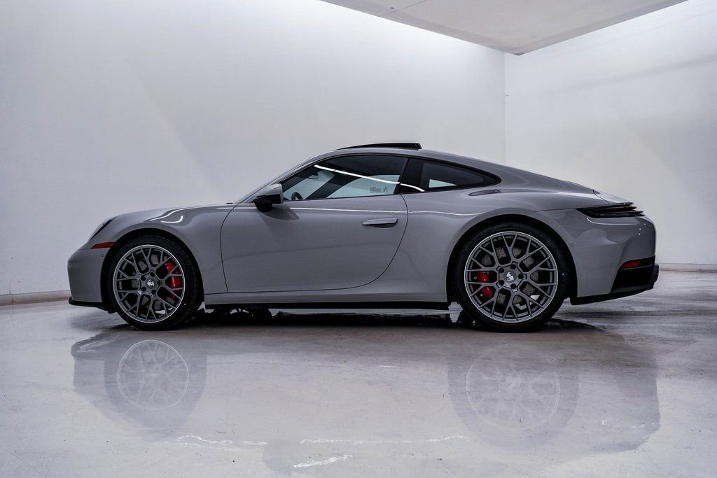 New 2026 Porsche 911 Carrera 4S image 2