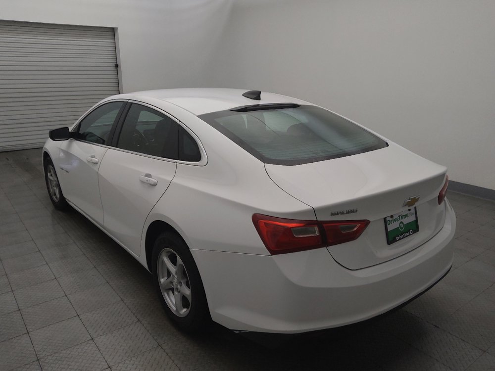 Used 2018 Chevrolet Malibu LS w/ LPO, Convenience Package 1 FWD image 5