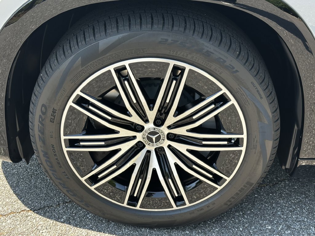New 2026 Mercedes-Benz EQS 400 4MATIC SUV image 13