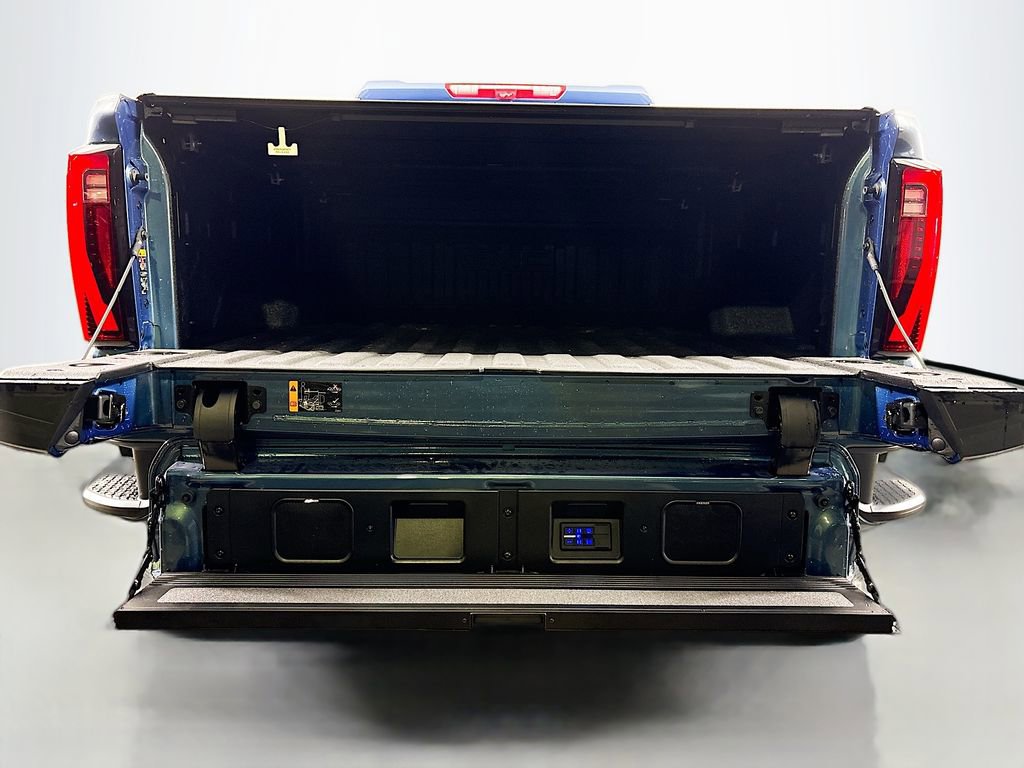 New 2026 GMC Sierra 3500 Denali Ultimate w/ LPO, Black Badging Package image 35