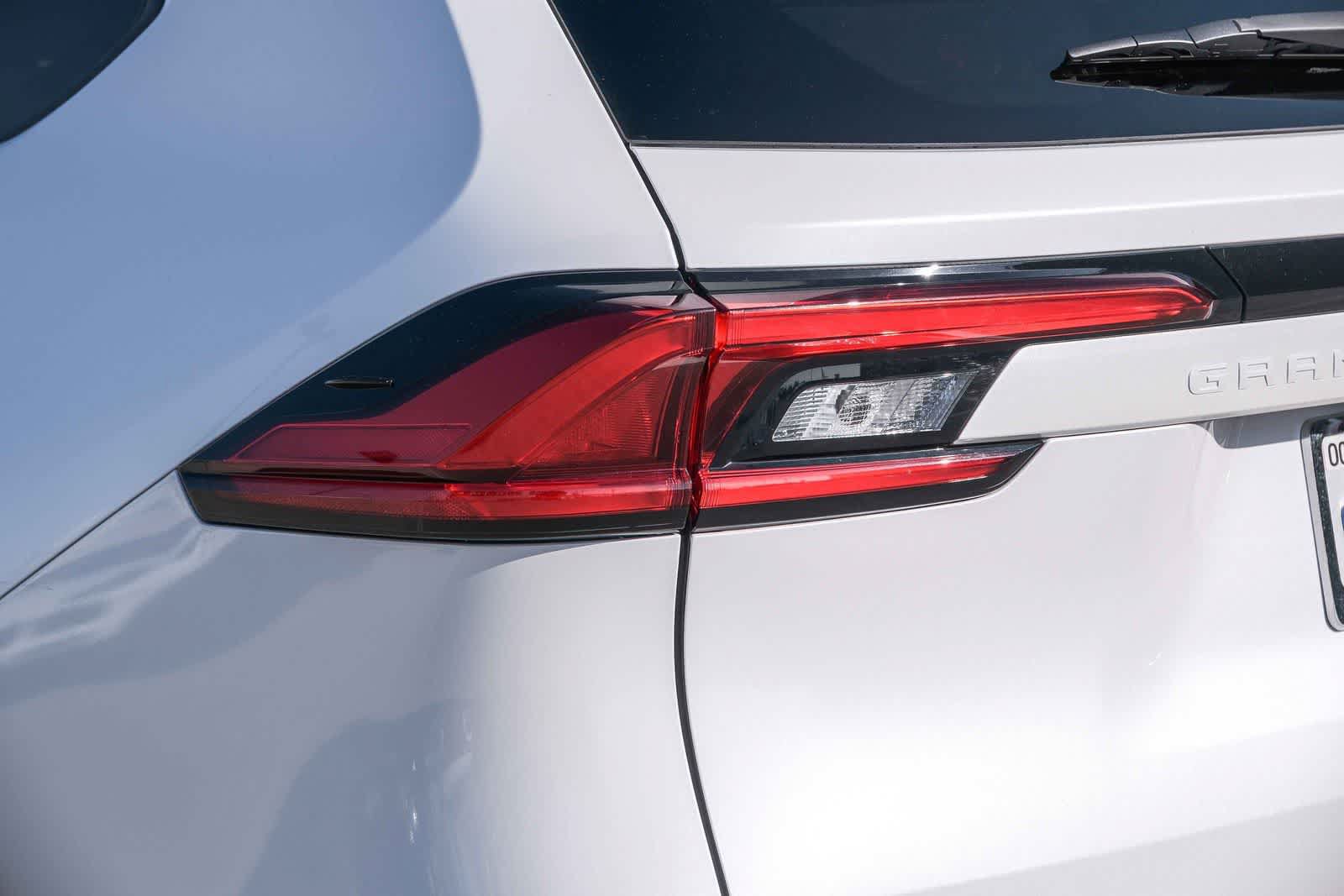 Certified 2024 Toyota Grand Highlander FWD image 7