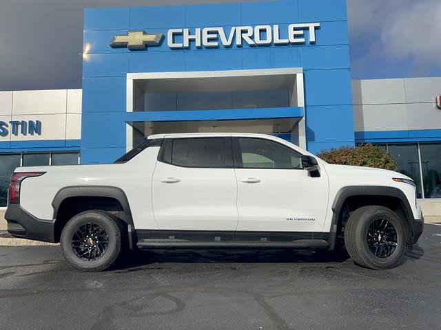 New 2026 Chevrolet Silverado EV LT image 8