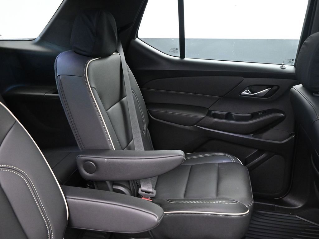 Certified 2023 Chevrolet Traverse Premier image 18