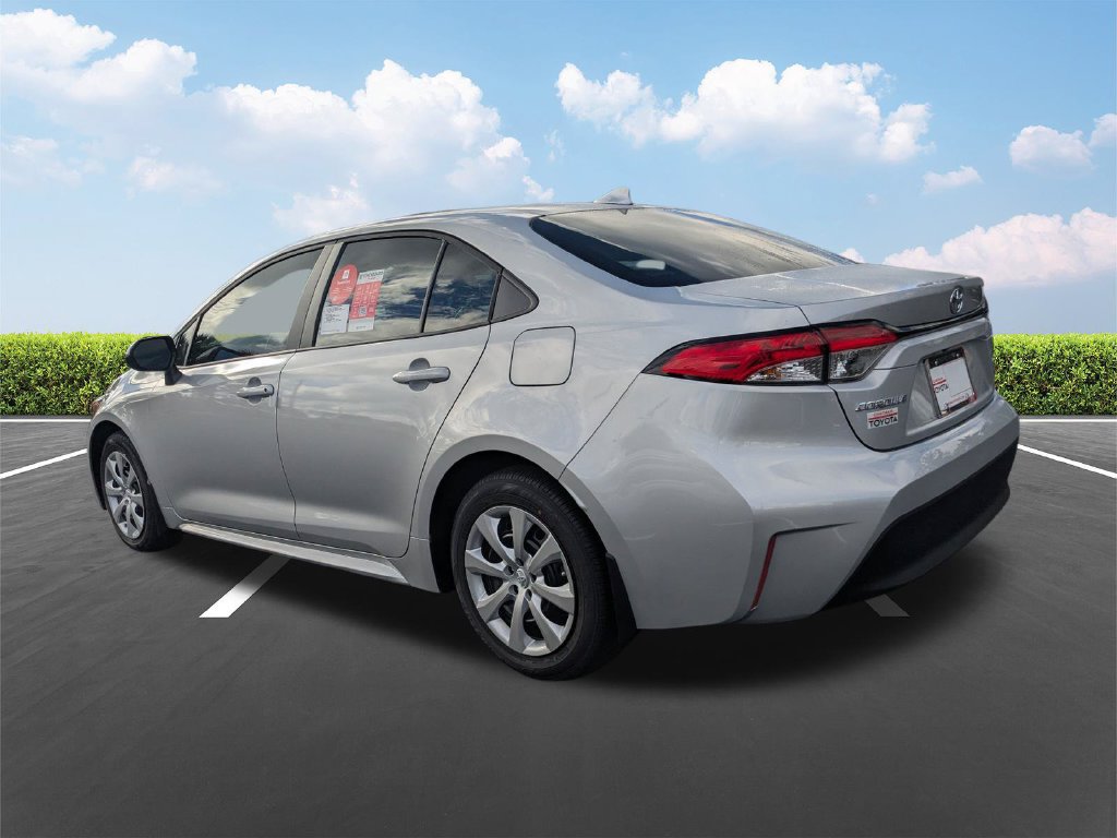 New 2027 Toyota Corolla LE FWD image 6