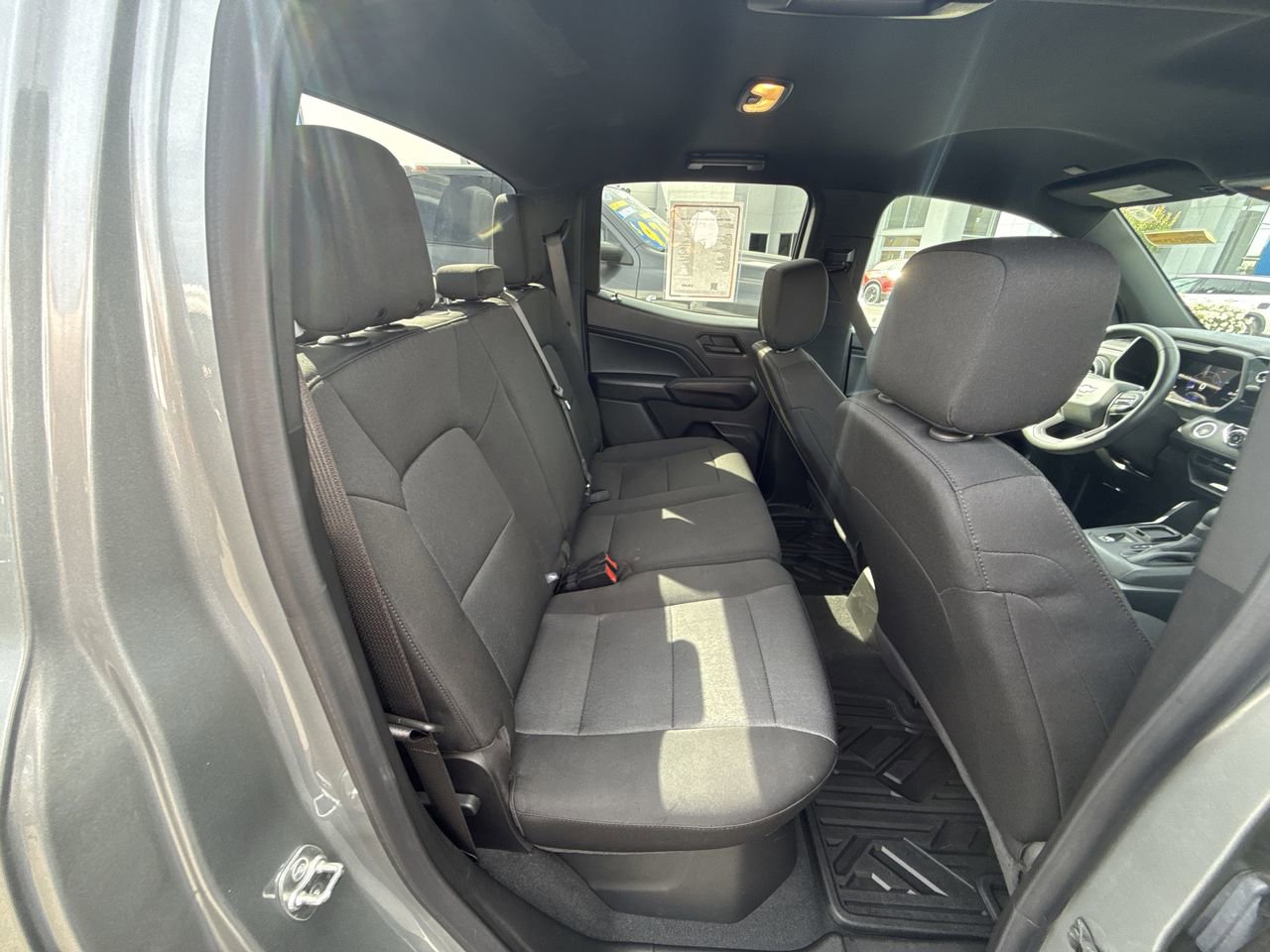 Used 2024 Chevrolet Colorado W/T RWD image 23