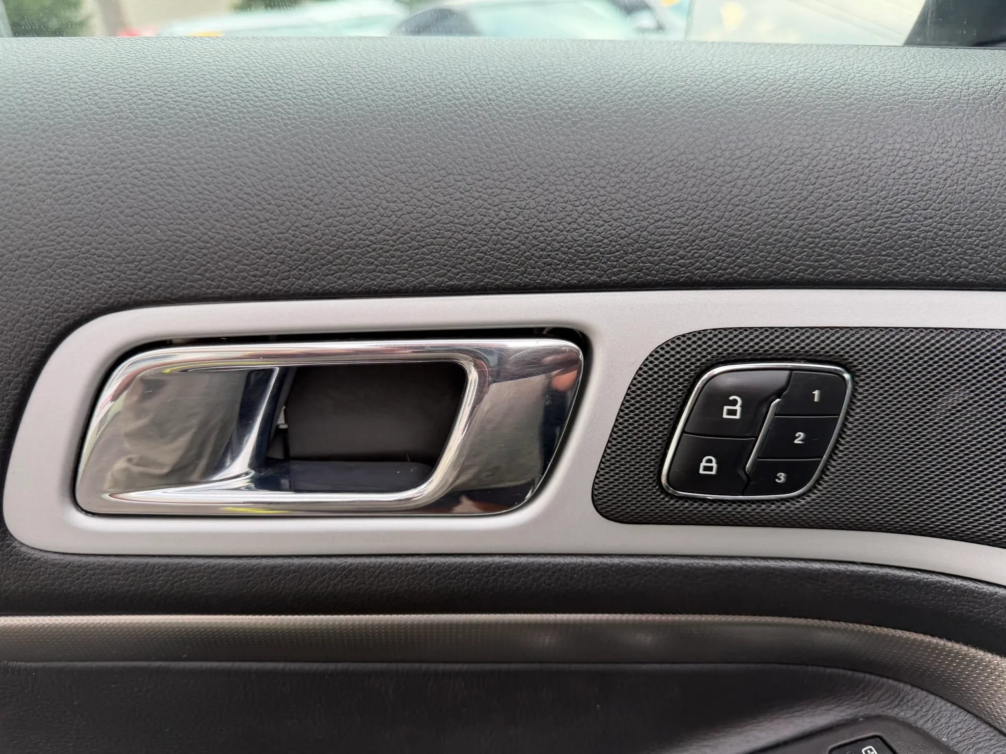 Used 2013 Ford Explorer Sport AWD/4WD image 13