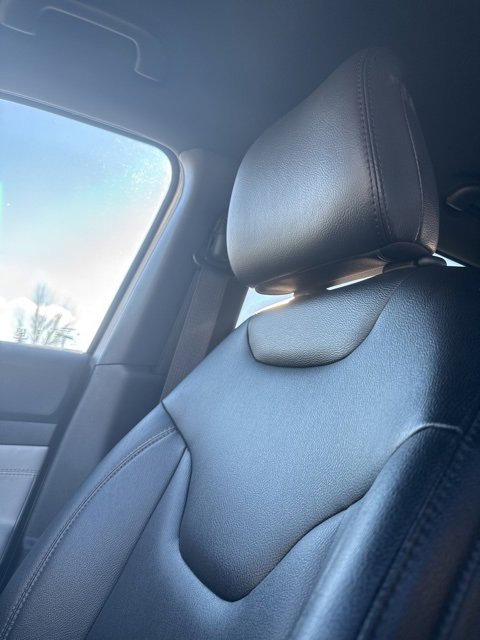 Used 2024 Jeep Compass Limited image 30