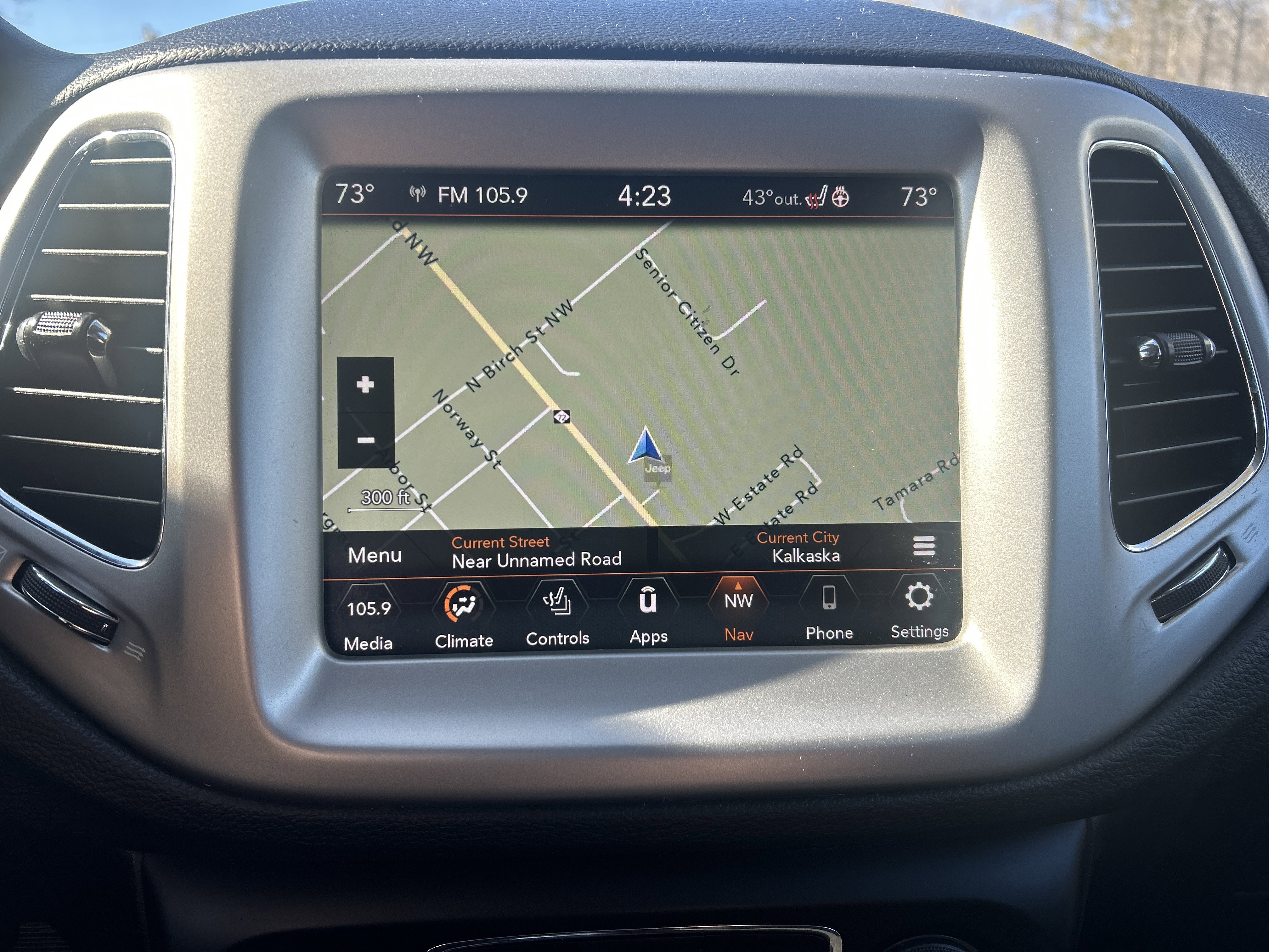 Used 2020 Jeep Compass Sport image 25