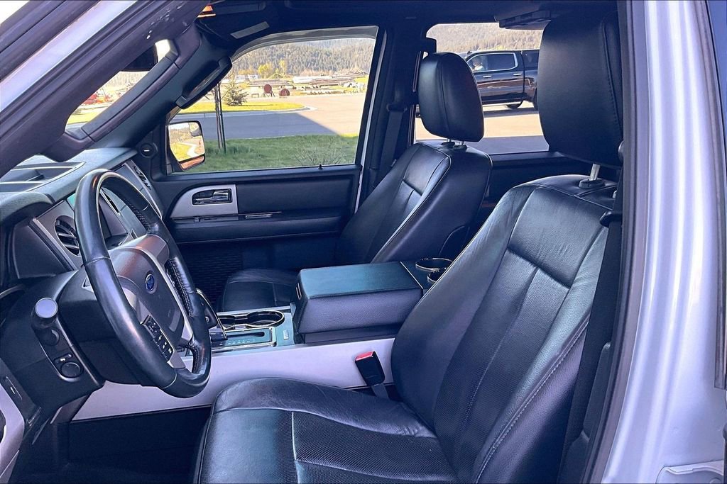 Used 2017 Ford Expedition EL Limited RWD image 25