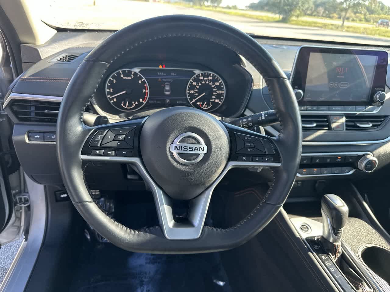 Used 2020 Nissan Altima 2.5 SR w/ Premium Package FWD image 22