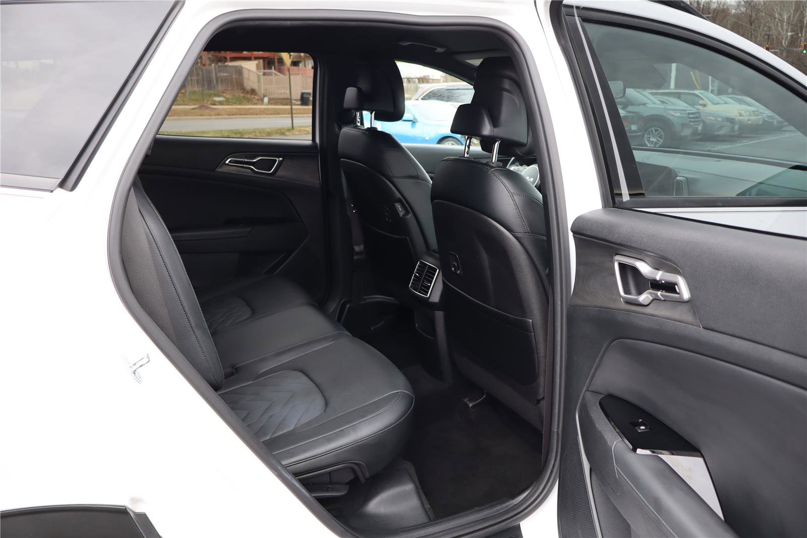 Certified 2023 Kia Sportage X-Line image 31