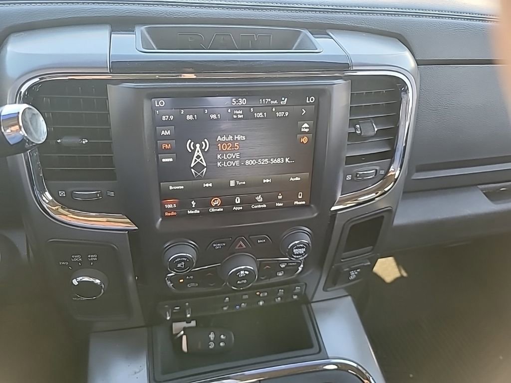 Used 2018 RAM 2500 Laramie w/ Sport Appearance Group image 17