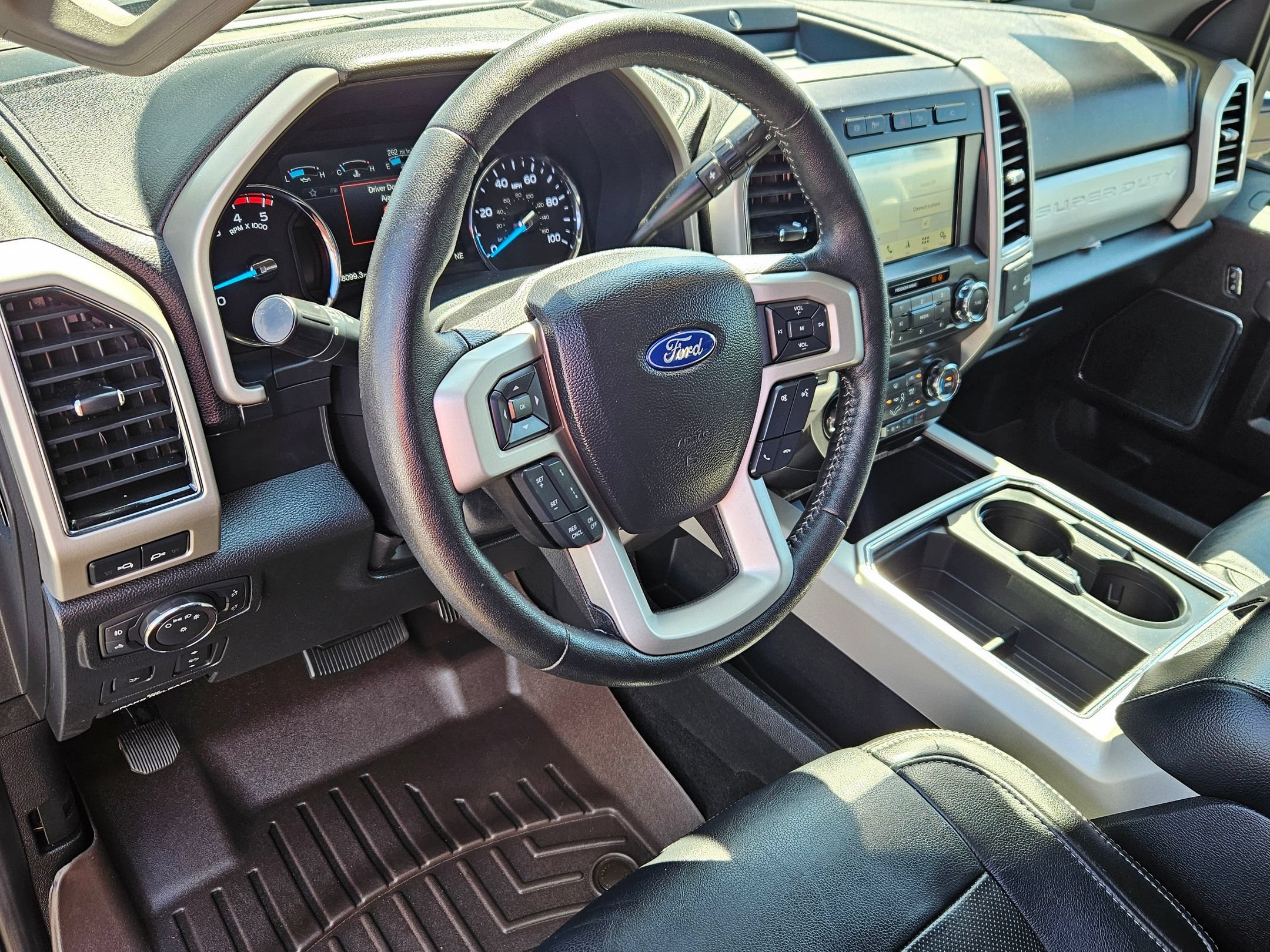 Used 2019 Ford F350 Lariat w/ Lariat Ultimate Package AWD/4WD image 12