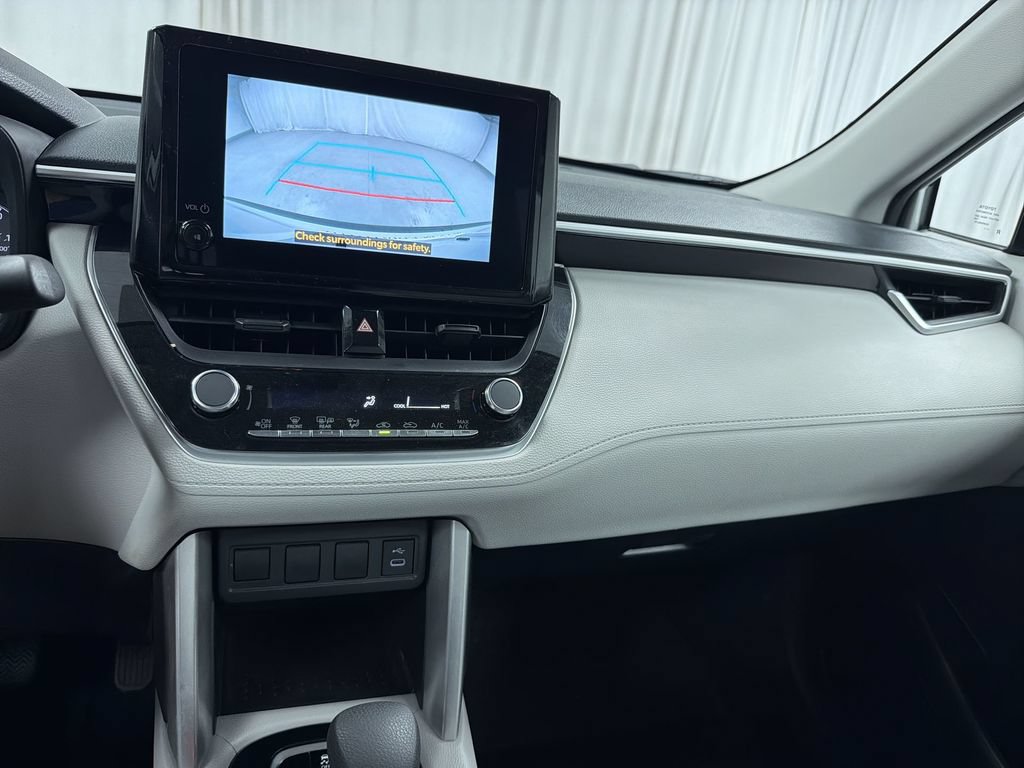 Certified 2023 Toyota Corolla Cross L AWD/4WD image 22