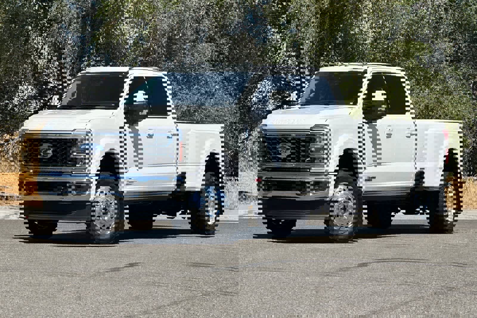 Certified 2023 Ford F450 Lariat w/ FX4 Off-Road Package