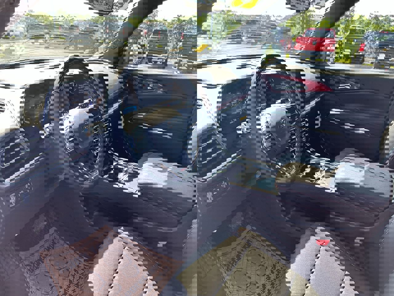 New 2025 Chevrolet Traverse Z71 w/ Enhanced Driving Package image 25