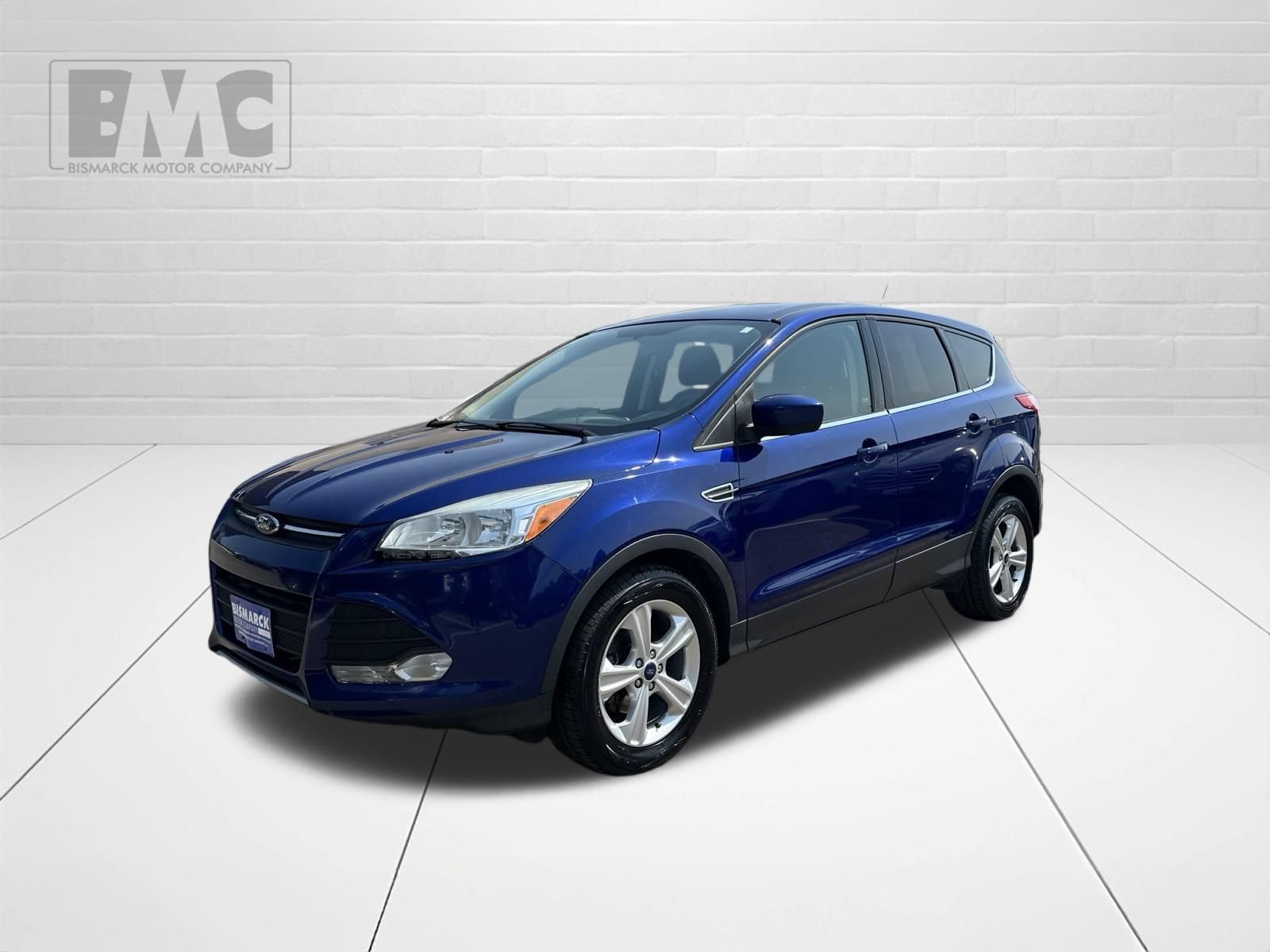 Used 2015 Ford Escape SE FWD image 1
