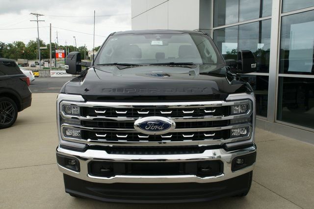 New 2026 Ford F350 Lariat image 6