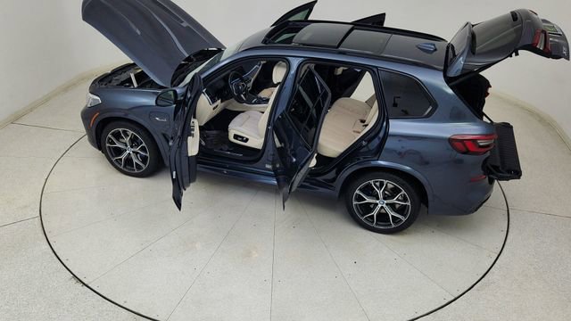 Used 2022 BMW X5 xDrive45e w/ M Sport Package image 87