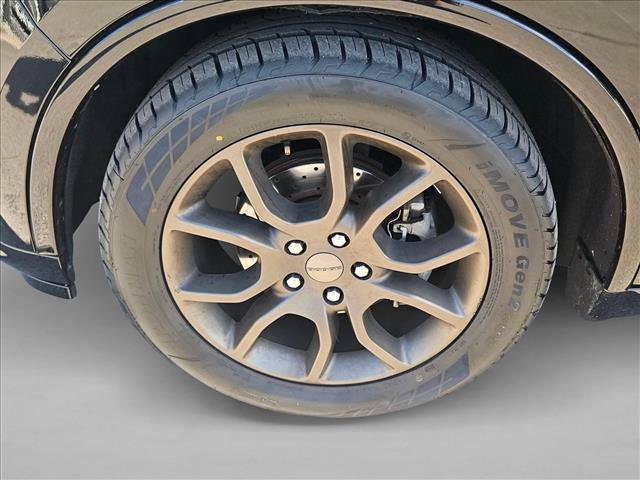 Used 2017 Dodge Durango R/T RWD image 25
