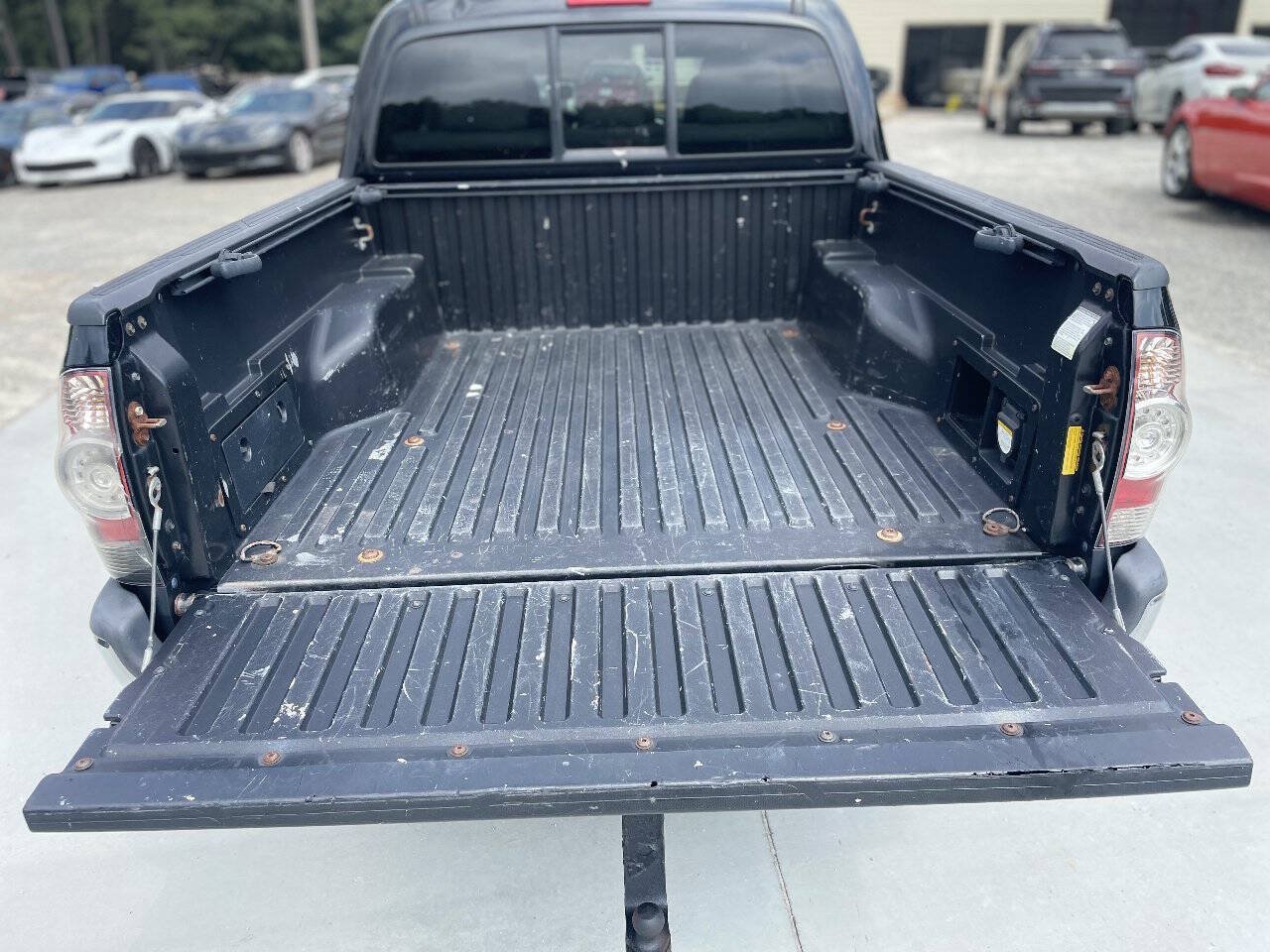 Used 2015 Toyota Tacoma 4x4 Double Cab w/ TRD Off-Road Package image 7