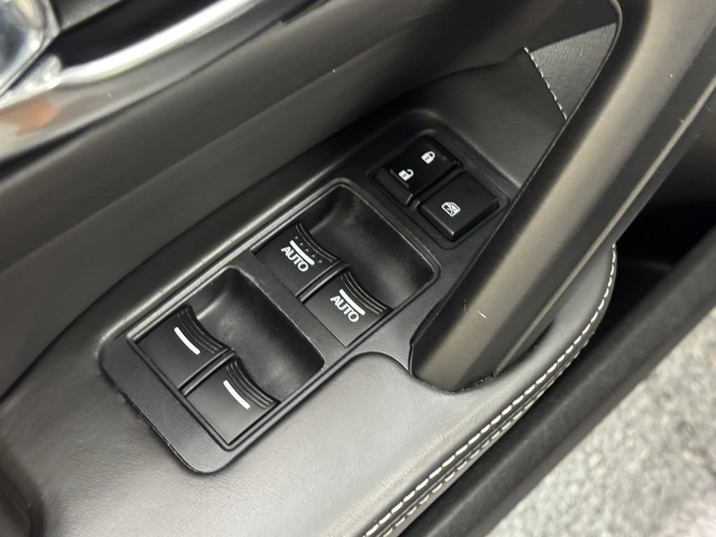 Used 2012 Acura TL SH-AWD image 13