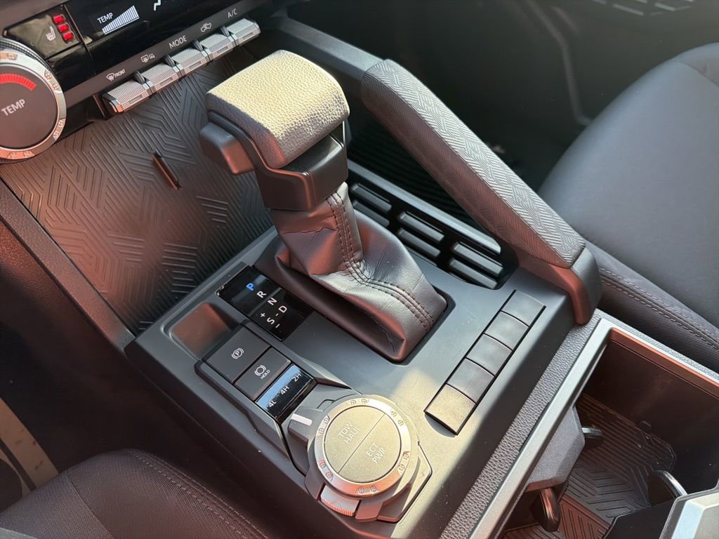 Used 2025 Toyota Tacoma SR5 image 32