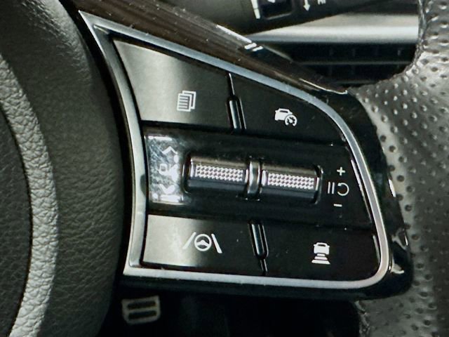 Used 2023 Kia Forte GT-Line w/ GT-Line Premium Package image 17