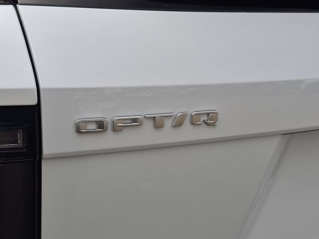 New 2027 Cadillac Optiq Luxury RWD image 31
