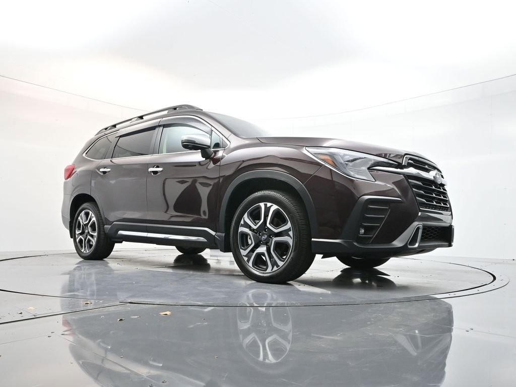 Used 2023 Subaru Ascent Touring image 27