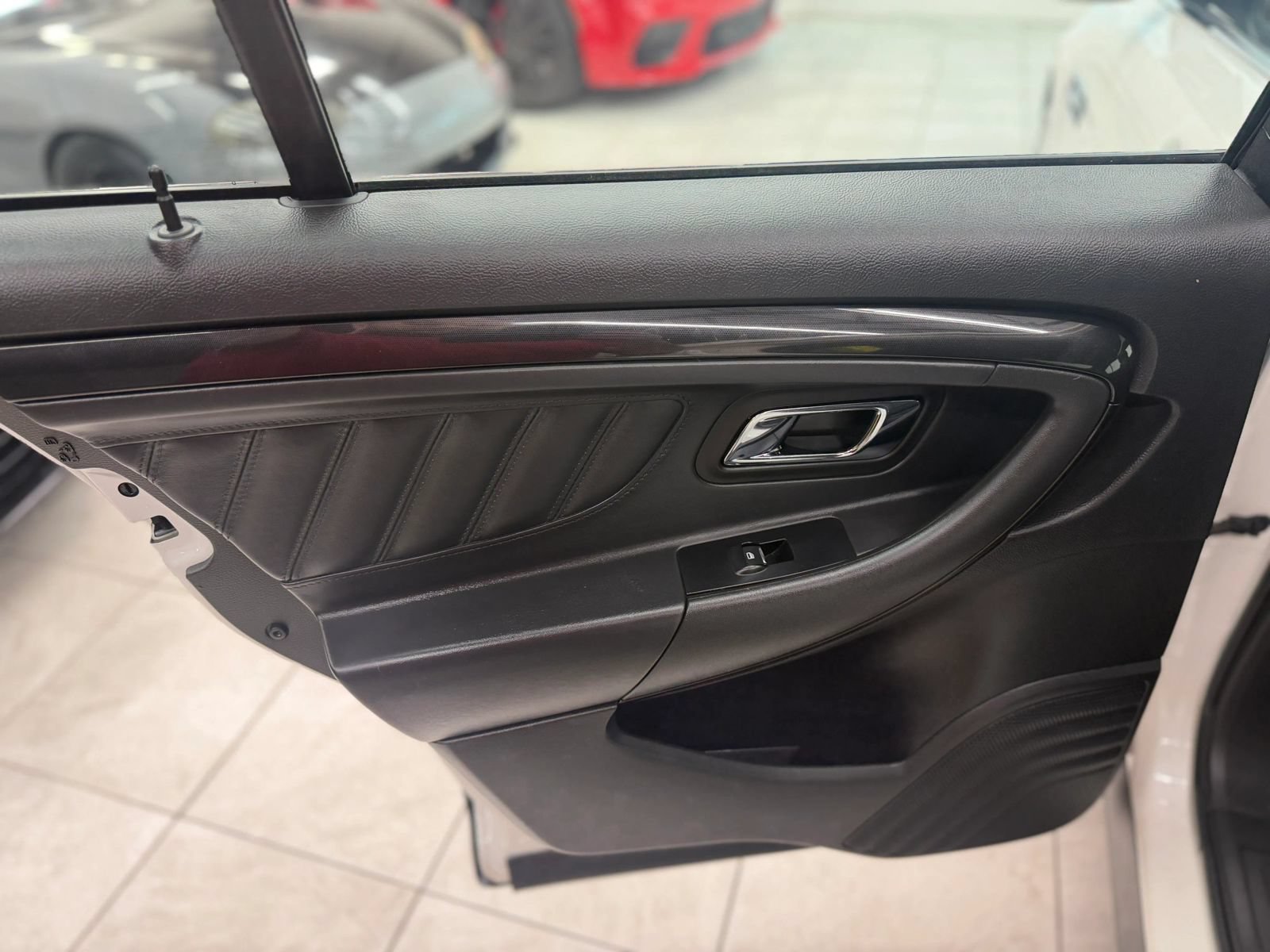 Used 2014 Ford Taurus SHO w/ Equipment Group 401A AWD/4WD image 15