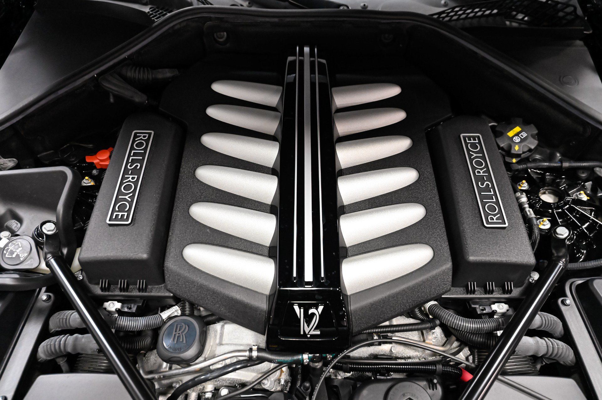 Used 2017 Rolls-Royce Dawn RWD image 25