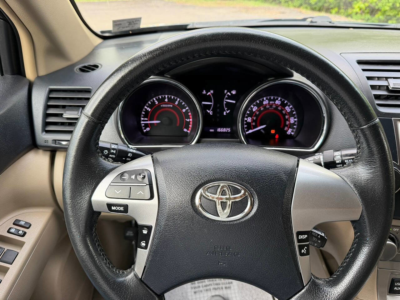 Used 2013 Toyota Highlander SE AWD/4WD image 18