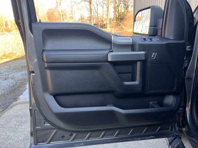 Used 2016 Ford F150 XLT w/ Equipment Group 302A Luxury image 9