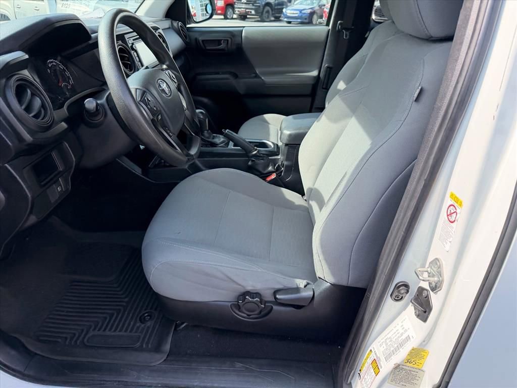 Used 2019 Toyota Tacoma SR RWD image 12