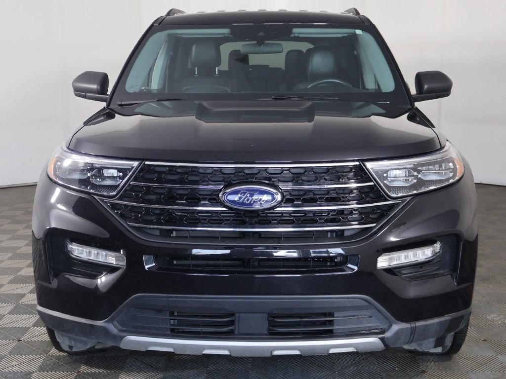 Used 2021 Ford Explorer XLT w/ Equipment Group 202A AWD/4WD image 10