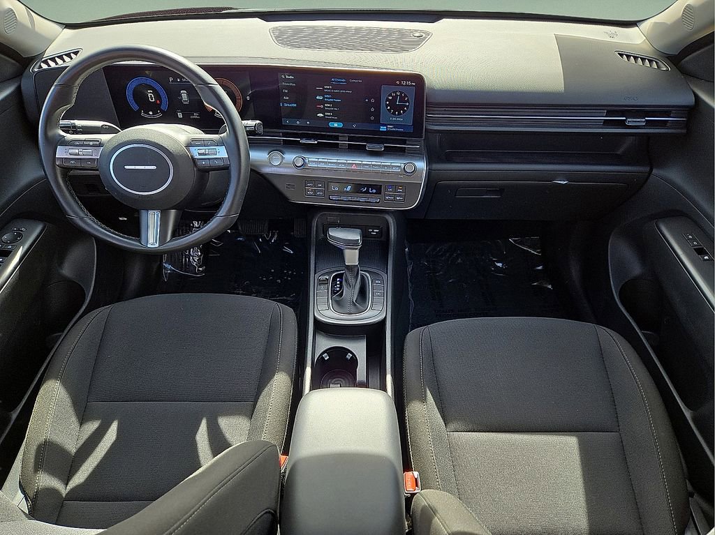 Used 2025 Hyundai Kona SEL image 15