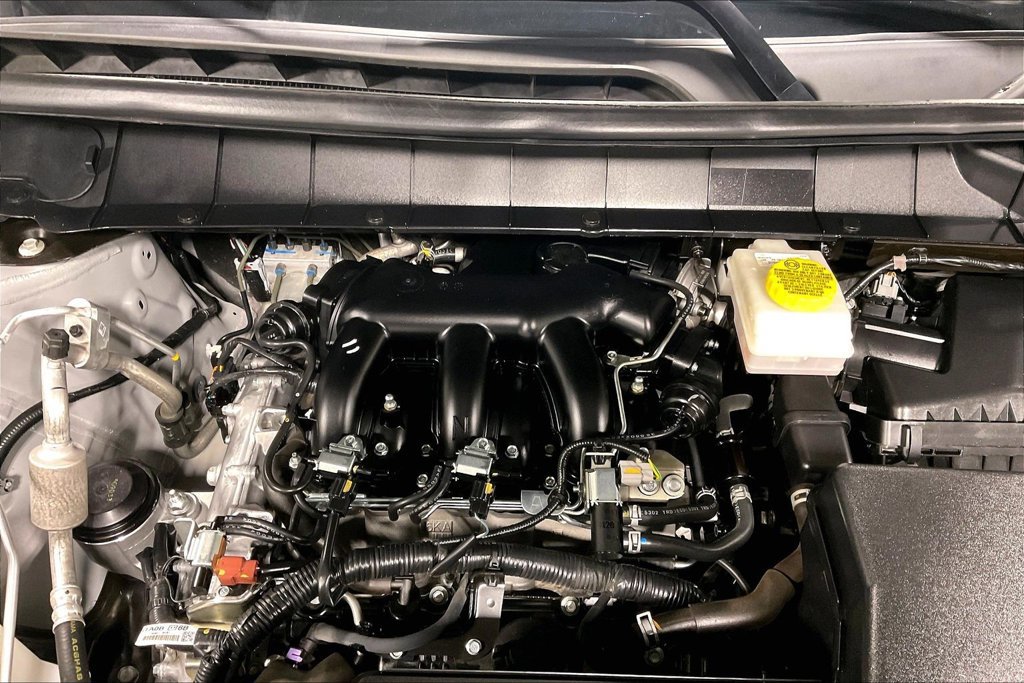 Used 2025 Nissan Pathfinder S FWD image 39