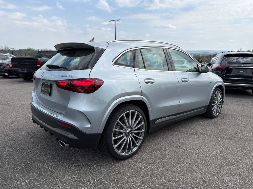 Certified 2024 Mercedes-Benz GLA 35 AMG 4MATIC image 10