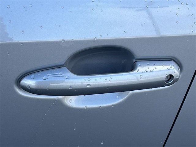 Used 2025 Toyota RAV4 XLE Premium image 43