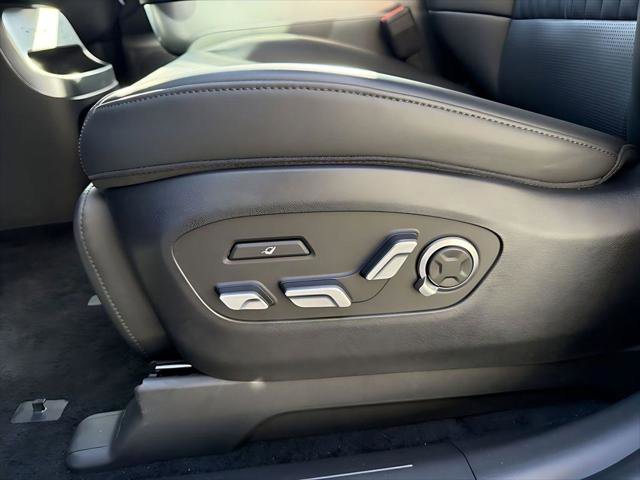 New 2026 Hyundai Ioniq 9 Calligraphy AWD/4WD image 14