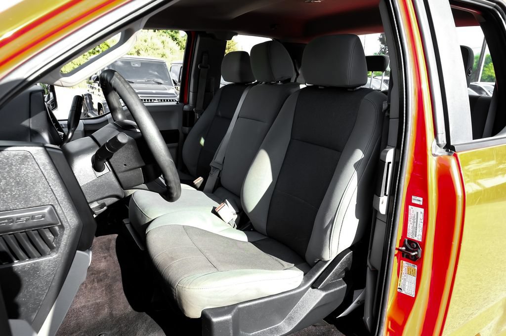 Used 2015 Ford F150 XL w/ Equipment Group 101A Mid RWD image 26