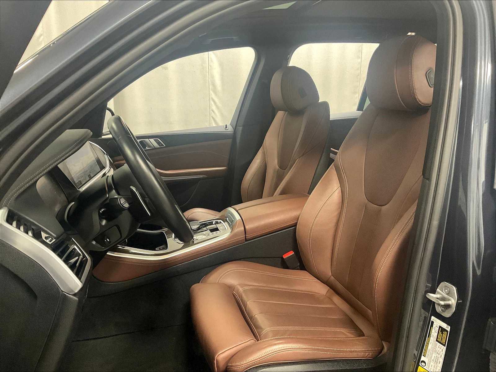 Used 2022 BMW X5 xDrive45e w/ M Sport Package image 10