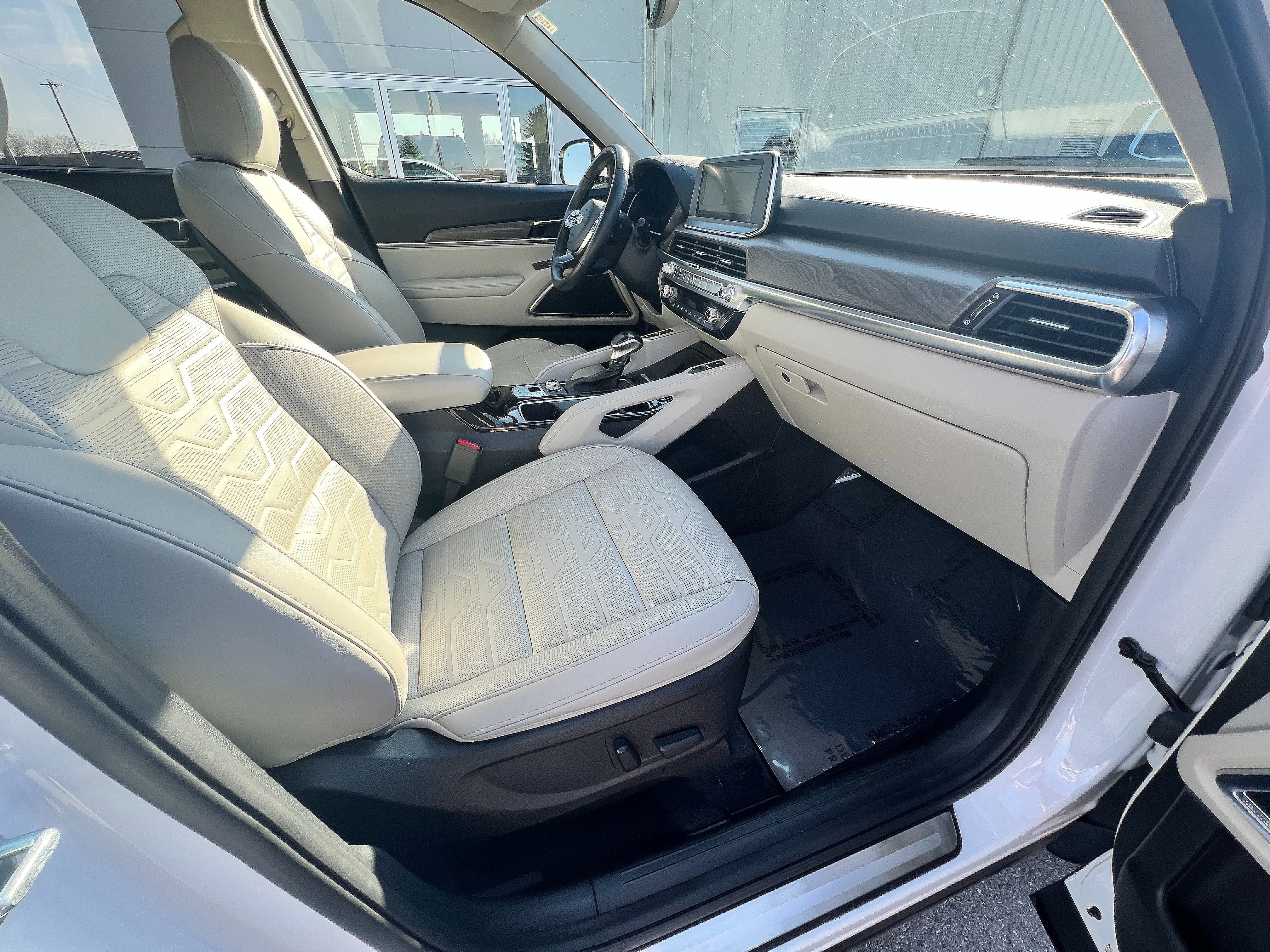 Used 2020 Kia Telluride SX w/ SX Prestige Package image 34