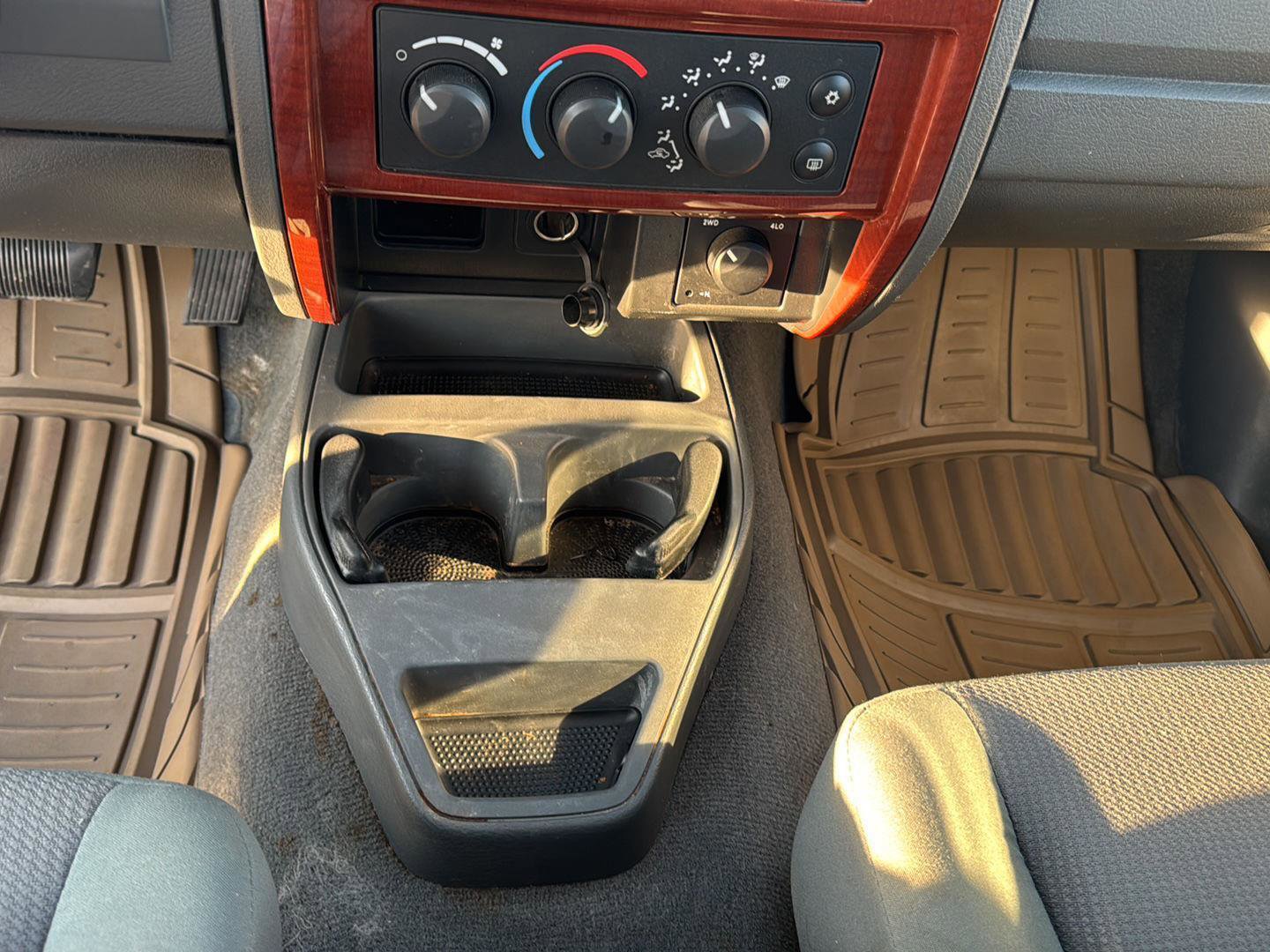 Used 2005 Dodge Dakota SLT w/ Trailer Tow Group image 14