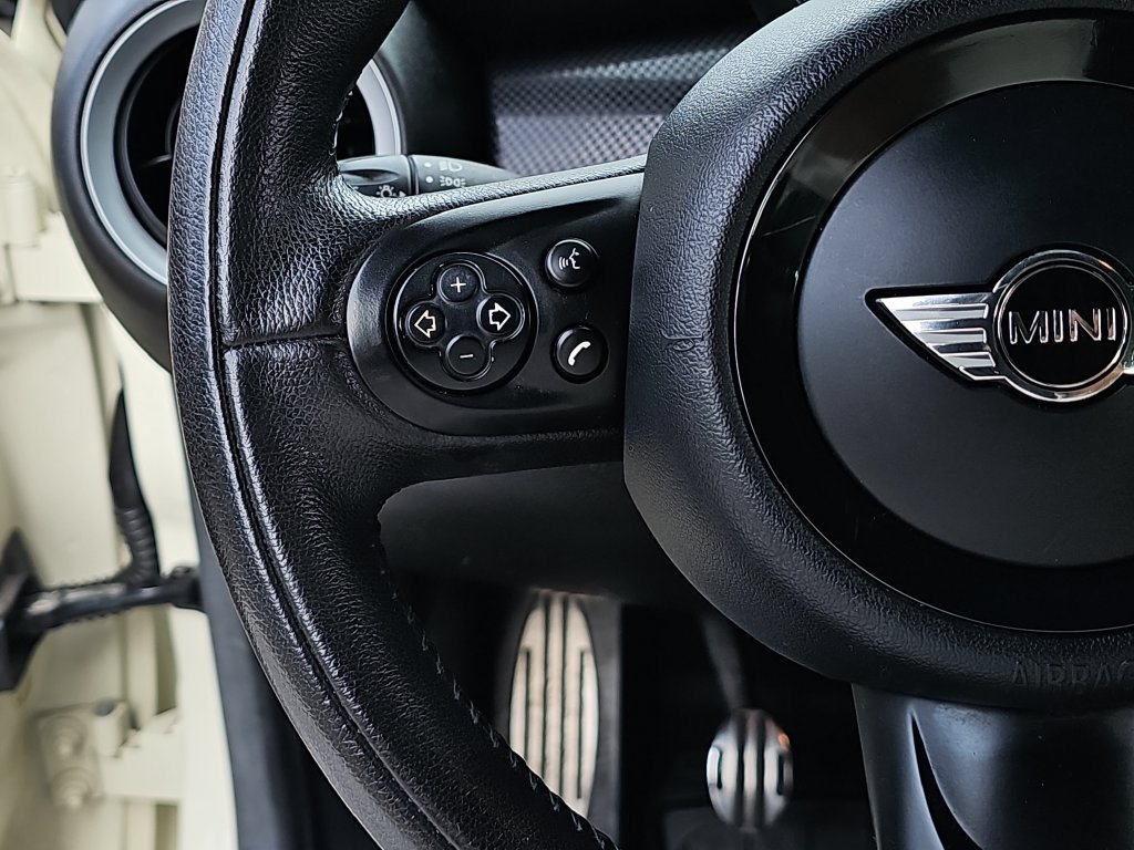 Used 2014 MINI Cooper Coupe S FWD image 25