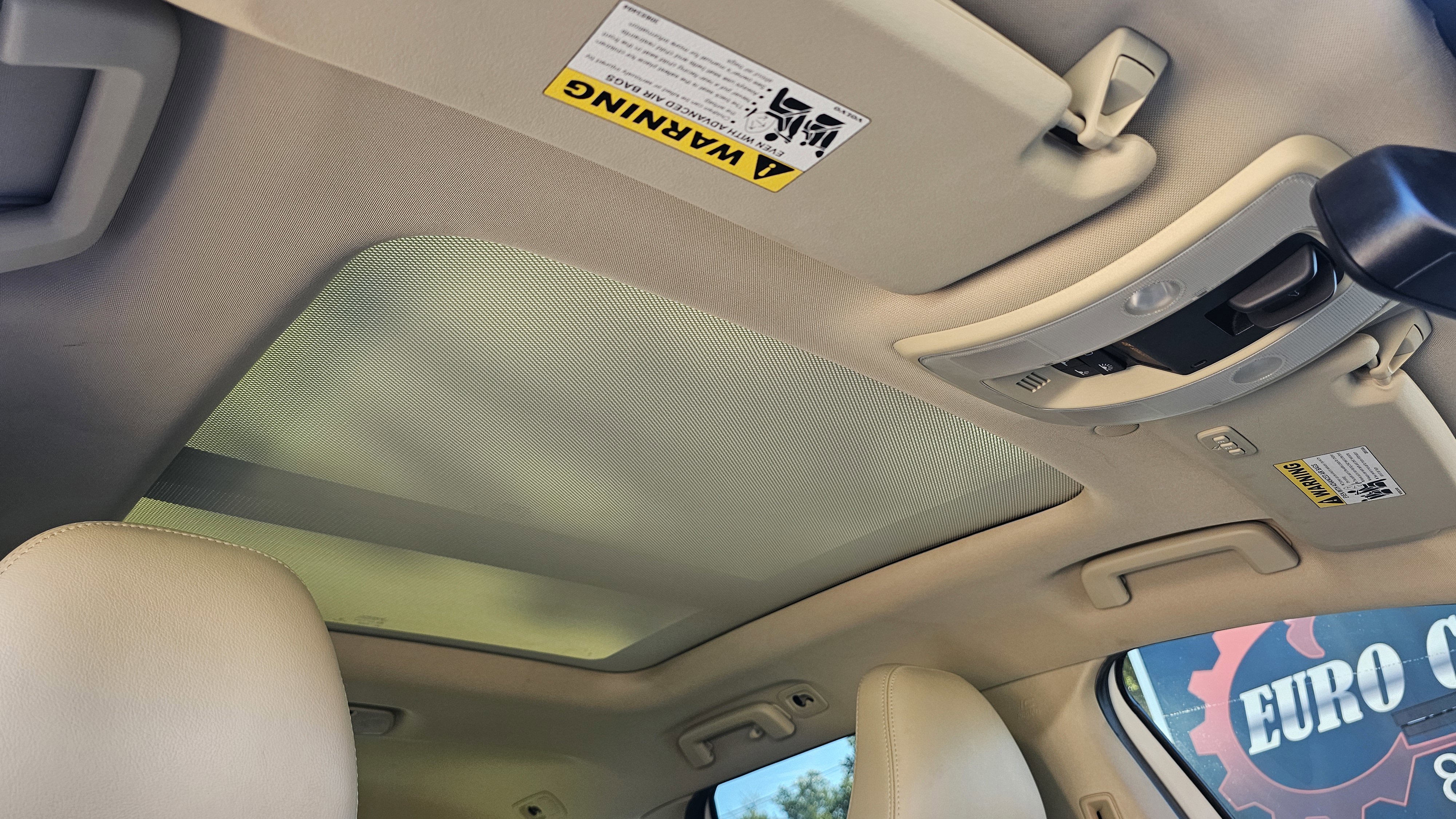 Used 2015 Volvo XC60 T5 Platinum image 34