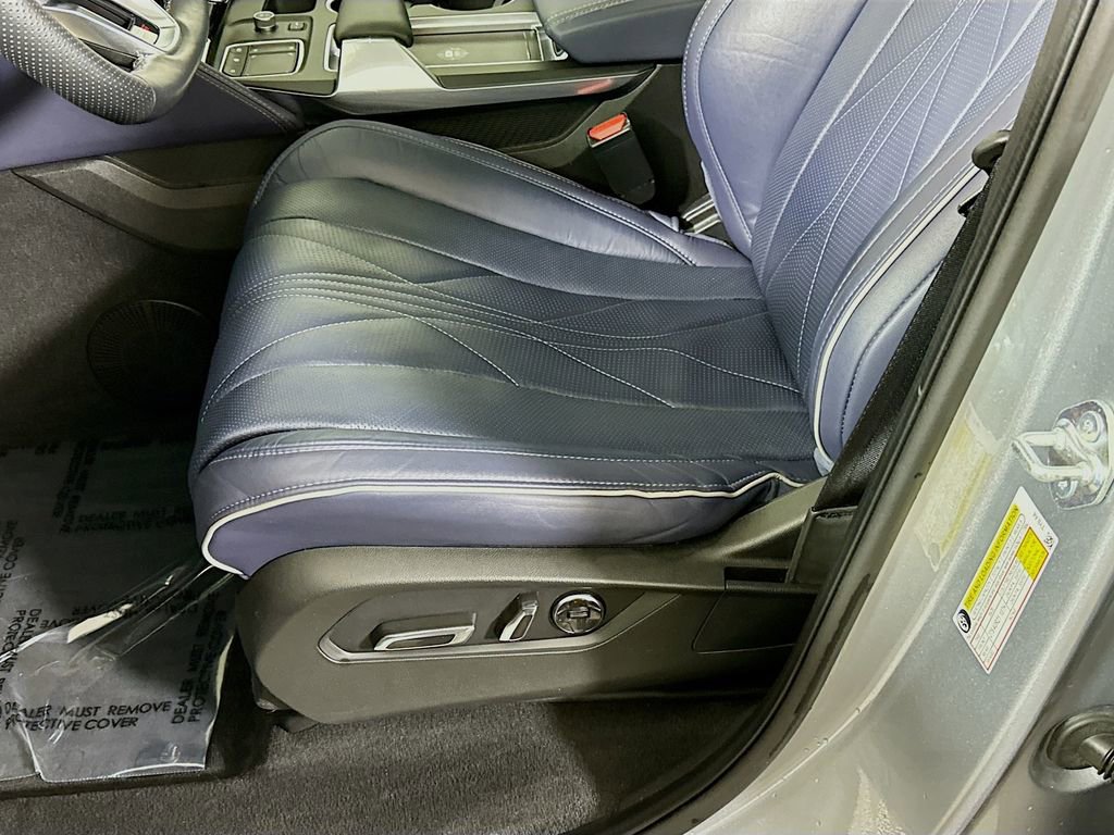 Used 2022 Acura MDX Type S image 25